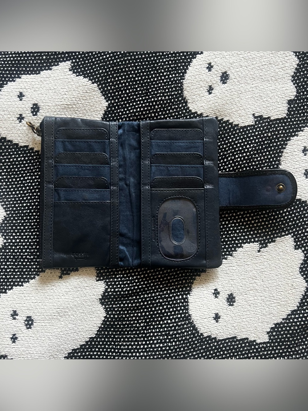Dark Navy Blue Fossil Wallet w/ Heart Key Zipper - Picture 3 of 3
